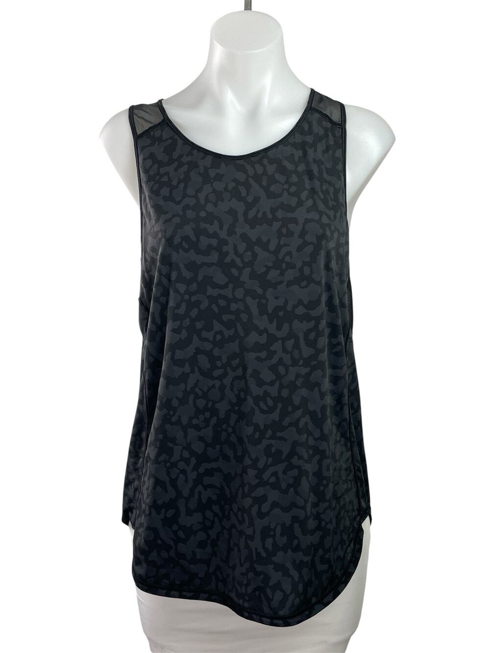 Lululemon Black Mesh Leopard Camouflage Sleeveless Activewear Sculpt Tank Top M